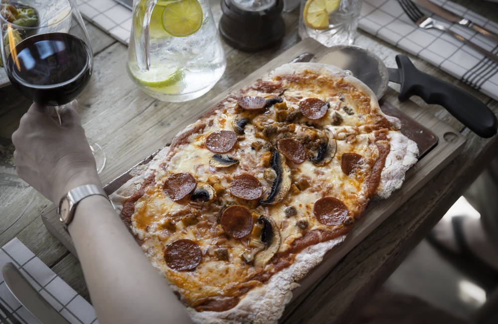 Takeaway options are available including the amazing STONEAGED pizzas