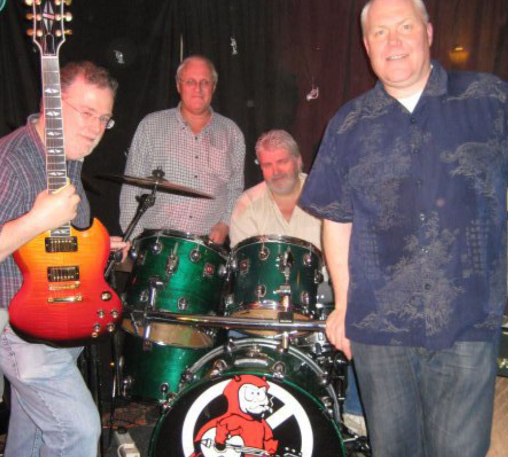 The Coffin Dodgers will be appearing at the White Swan in Henley